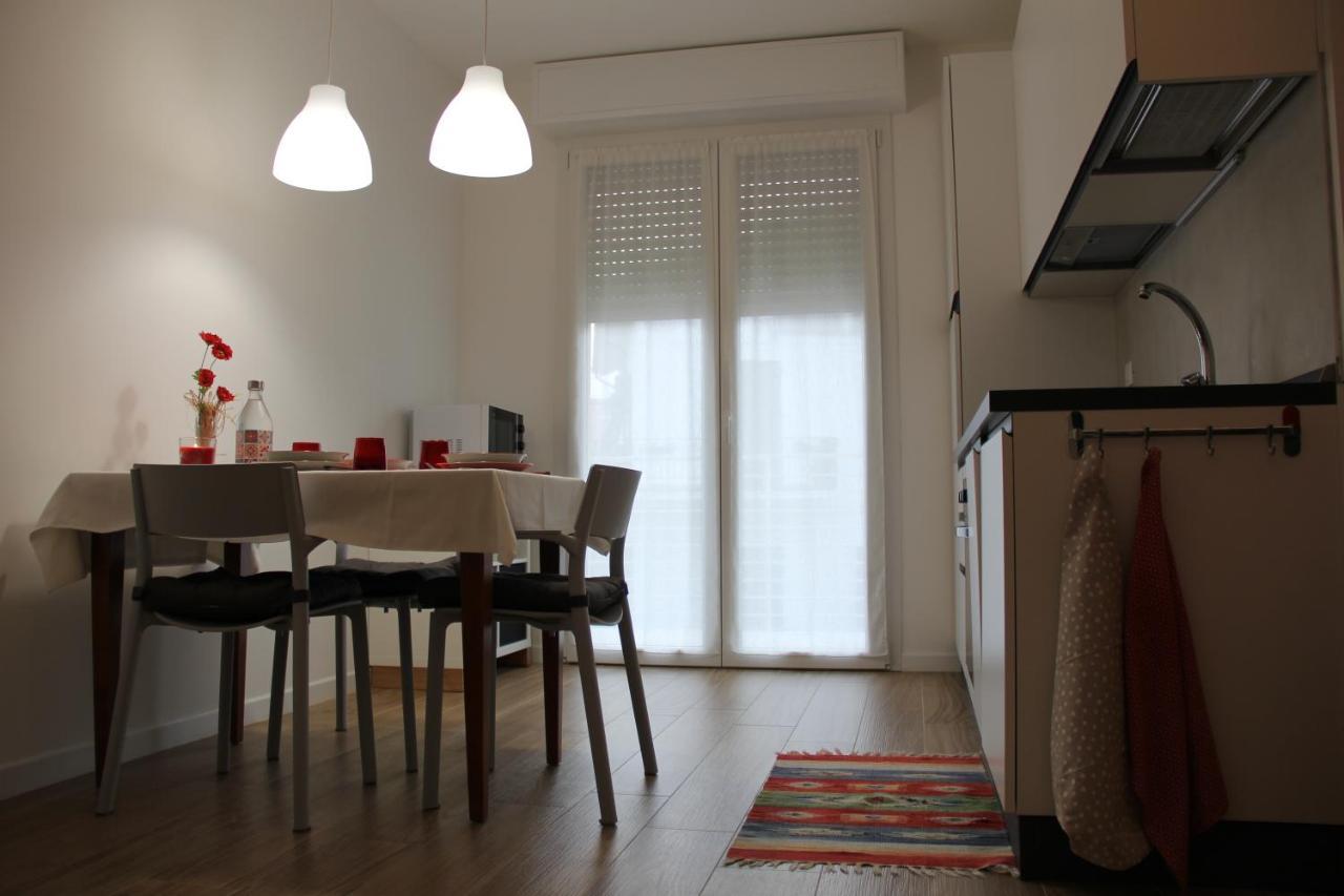 The Blue Nest - Red Apartment Near 5 Terre 斯培西亚 外观 照片