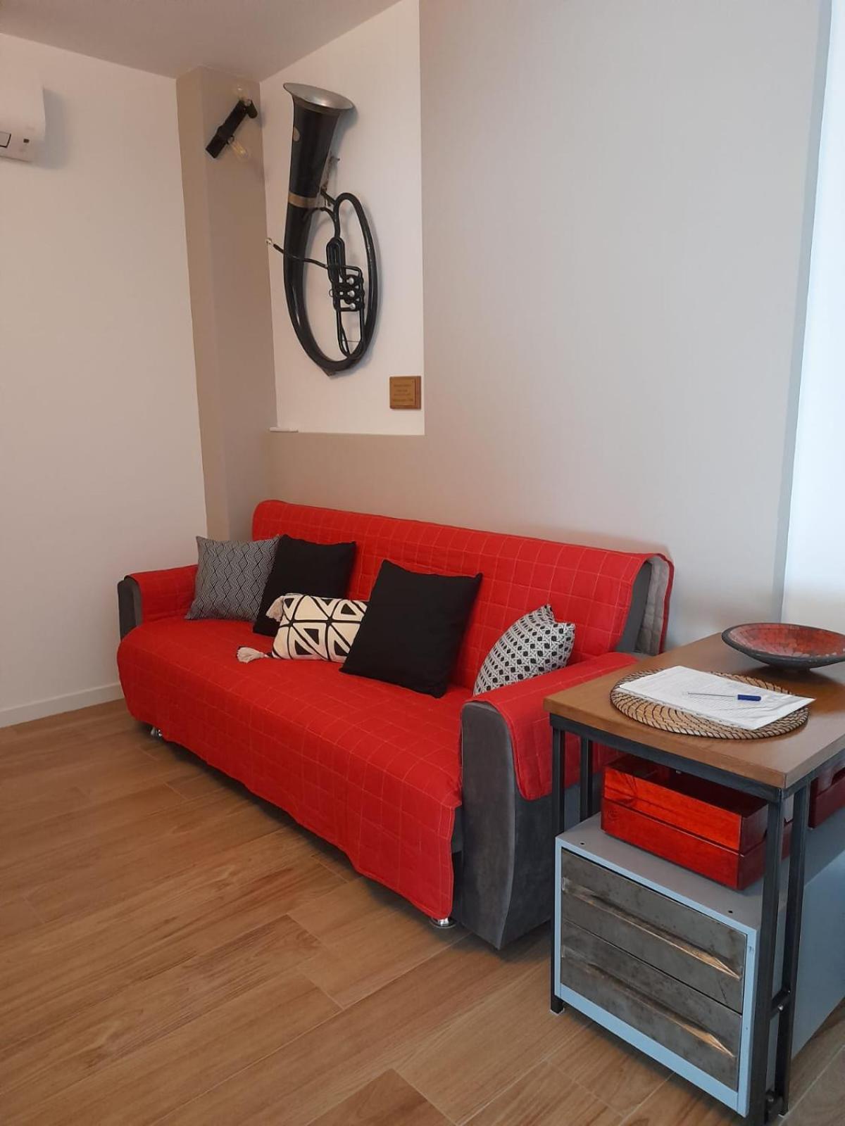 The Blue Nest - Red Apartment Near 5 Terre 斯培西亚 外观 照片